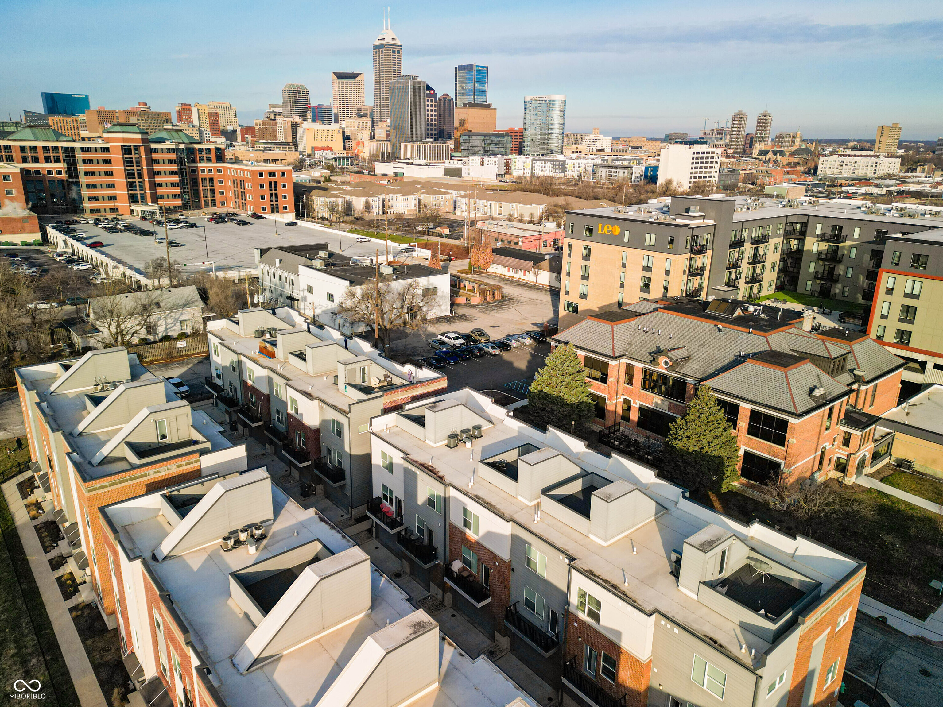 743 Bates Street Indianapolis, IN 46202 - Photo 5 of 34
