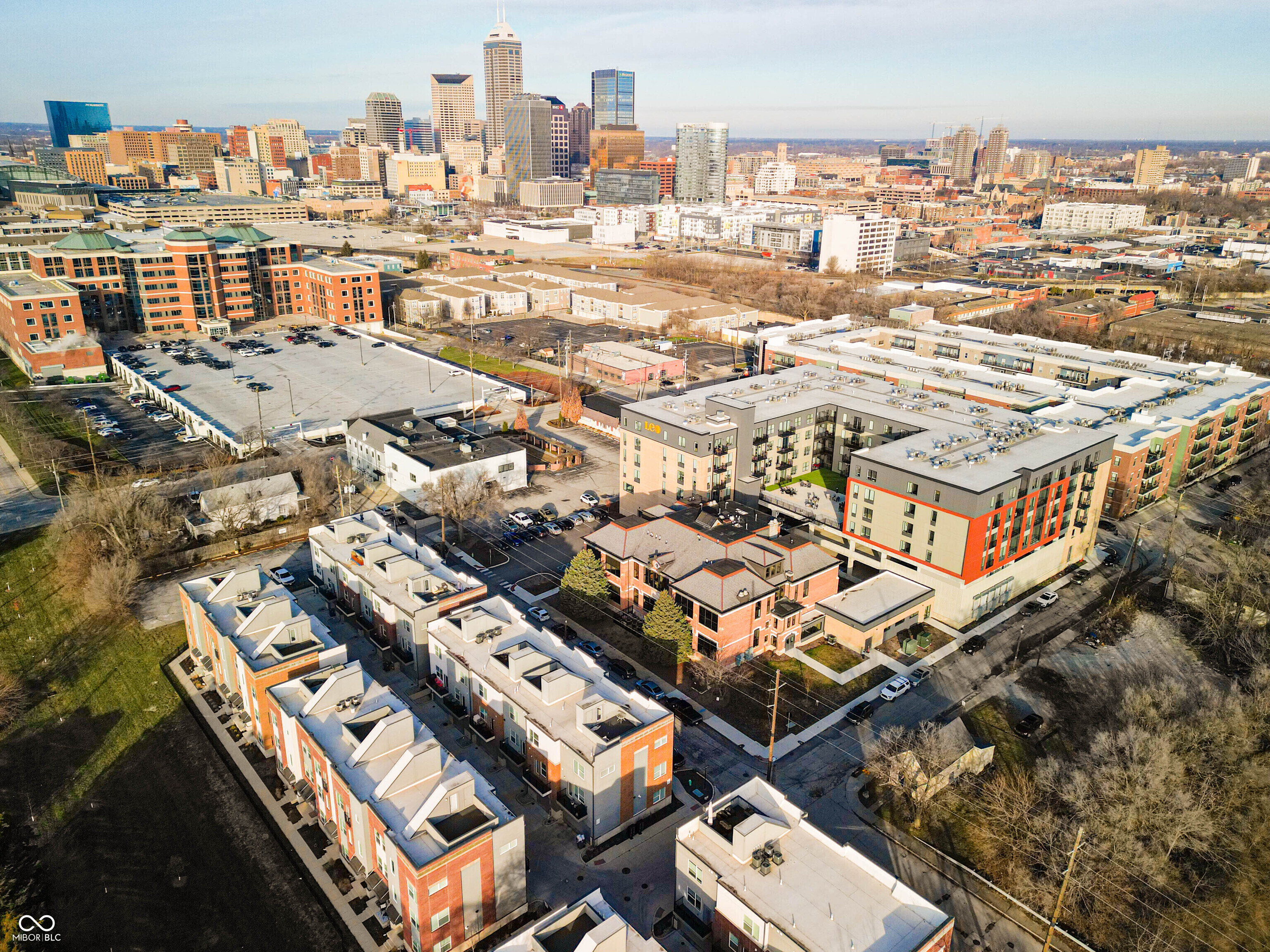 743 Bates Street Indianapolis, IN 46202 - Photo 7 of 34