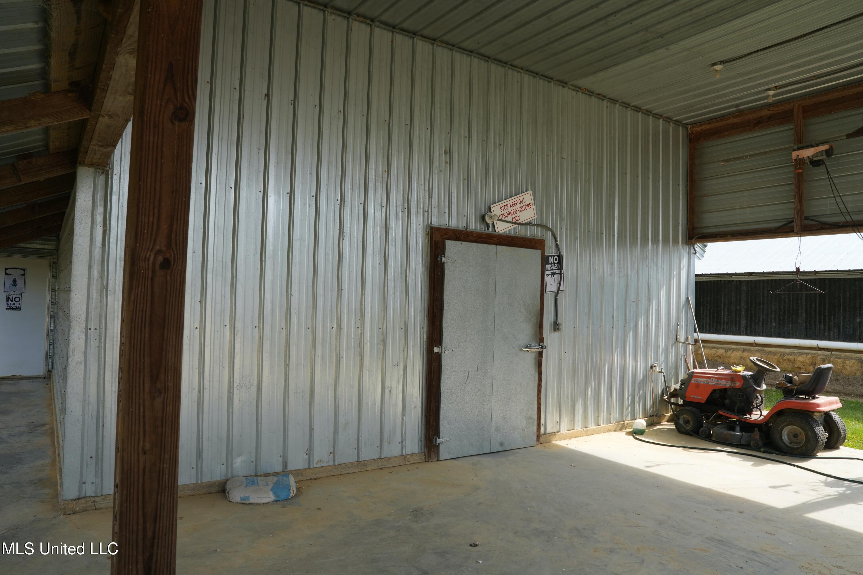 320 Billy Davis Road Silver Creek, MS 39663 - Photo 13 of 34 DSC00152