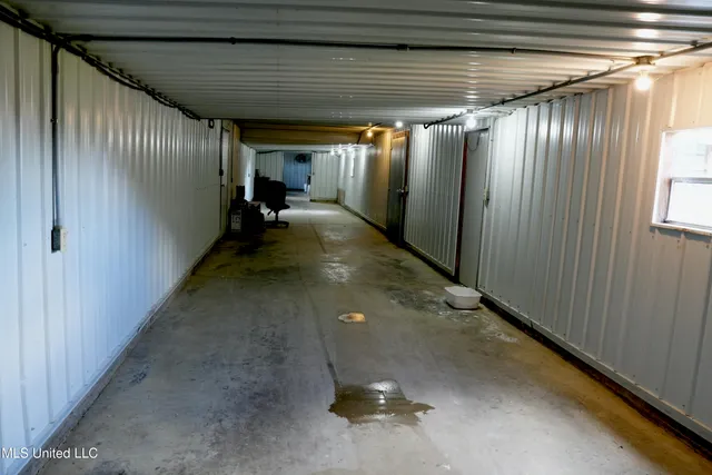 $788,000 | 320 Billy Davis Road, Silver Creek, MS 39663