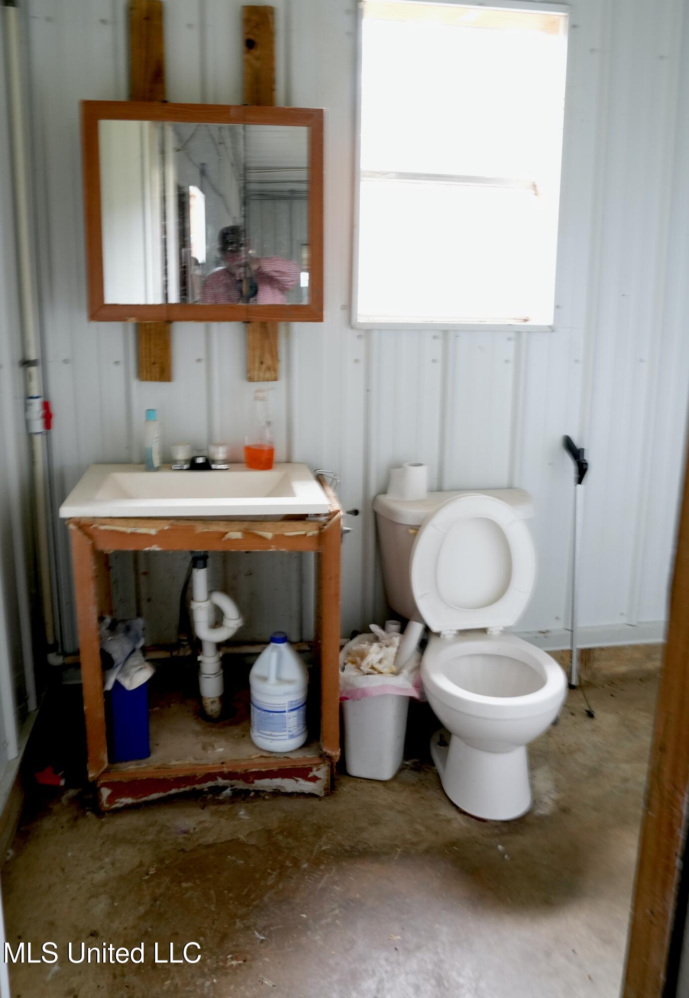 320 Billy Davis Road Silver Creek, MS 39663 - Photo 33 of 34 DSC00195