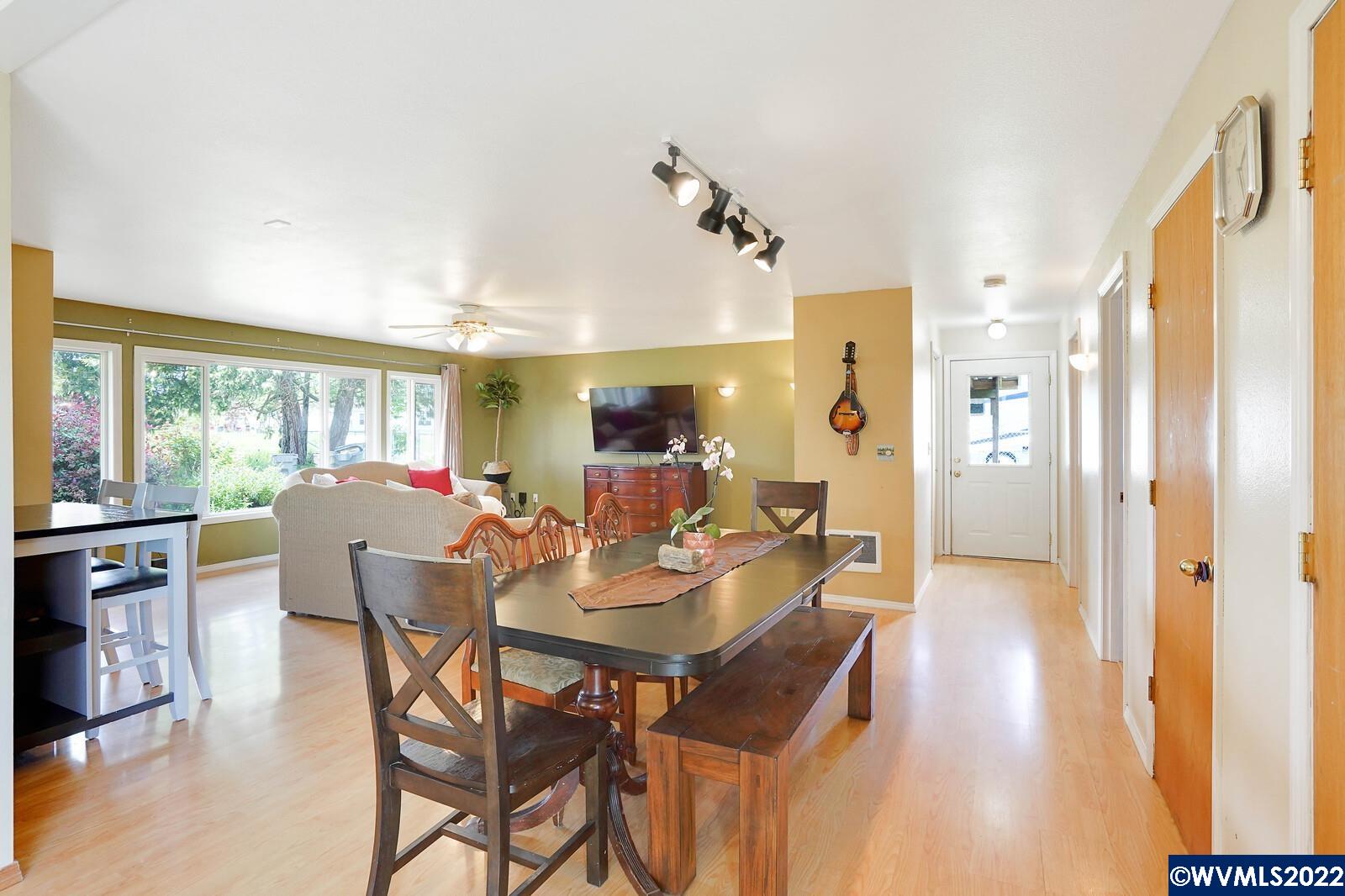 31825 Fern Road Philomath, OR 97370 - Photo 18 of 36 Gallery Image 18