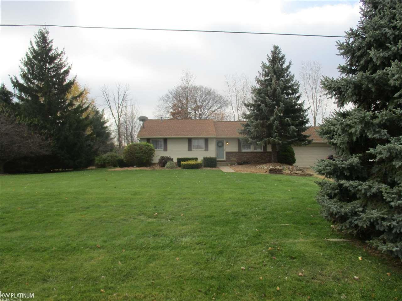 15463 Almont Road Allenton, MI 48002 - Photo 1 of 29
