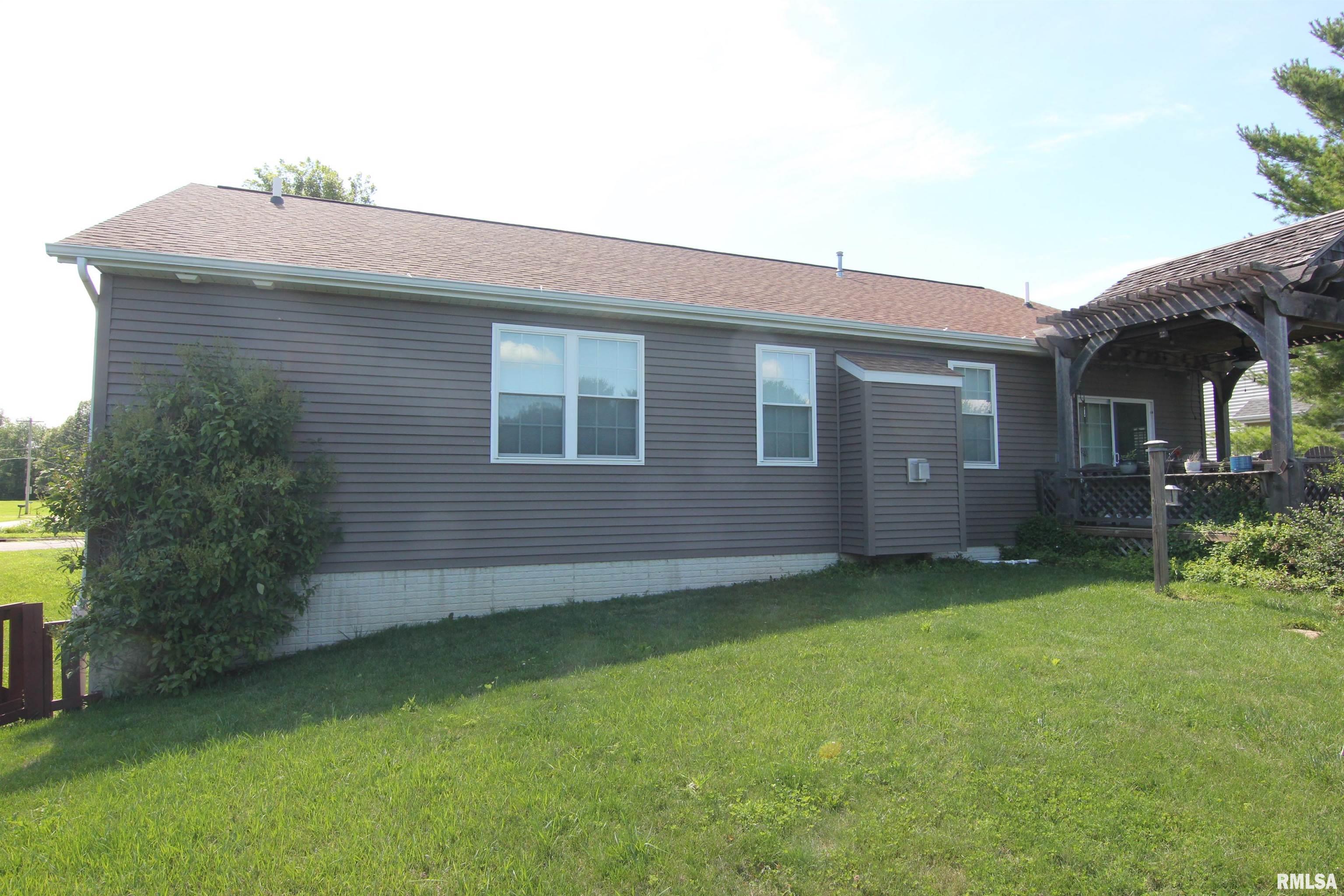 1502 Elizabeth Lane Metamora, IL 61548 - Photo 45 of 49