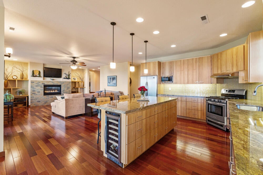 11421 Kestrel Road Klamath Falls, OR 97601 - Photo 54 of 55 Open Floor Plan