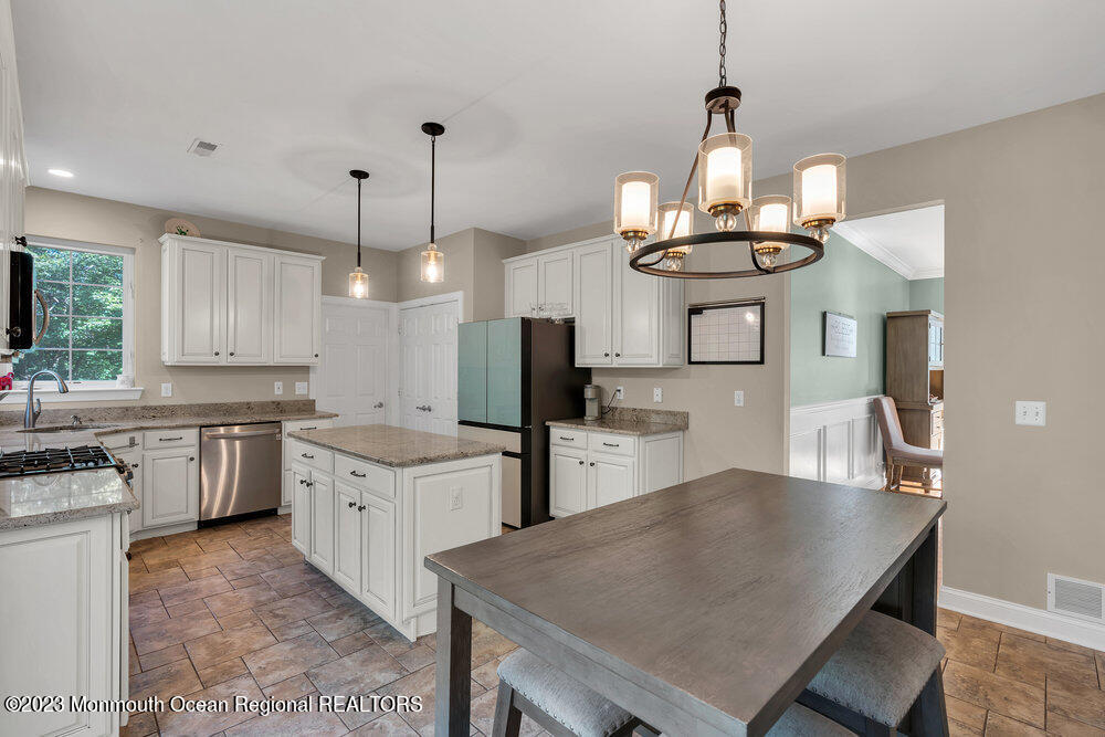 30 Erin Drive Jackson, NJ 08527 - Photo 30 of 105 030_dsc08221