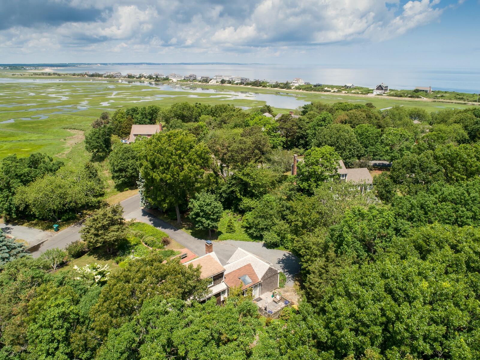 28 Boulder Brook Road East Sandwich, MA 02537 - Photo 3 of 51 26 Boulder BrookFavorite1