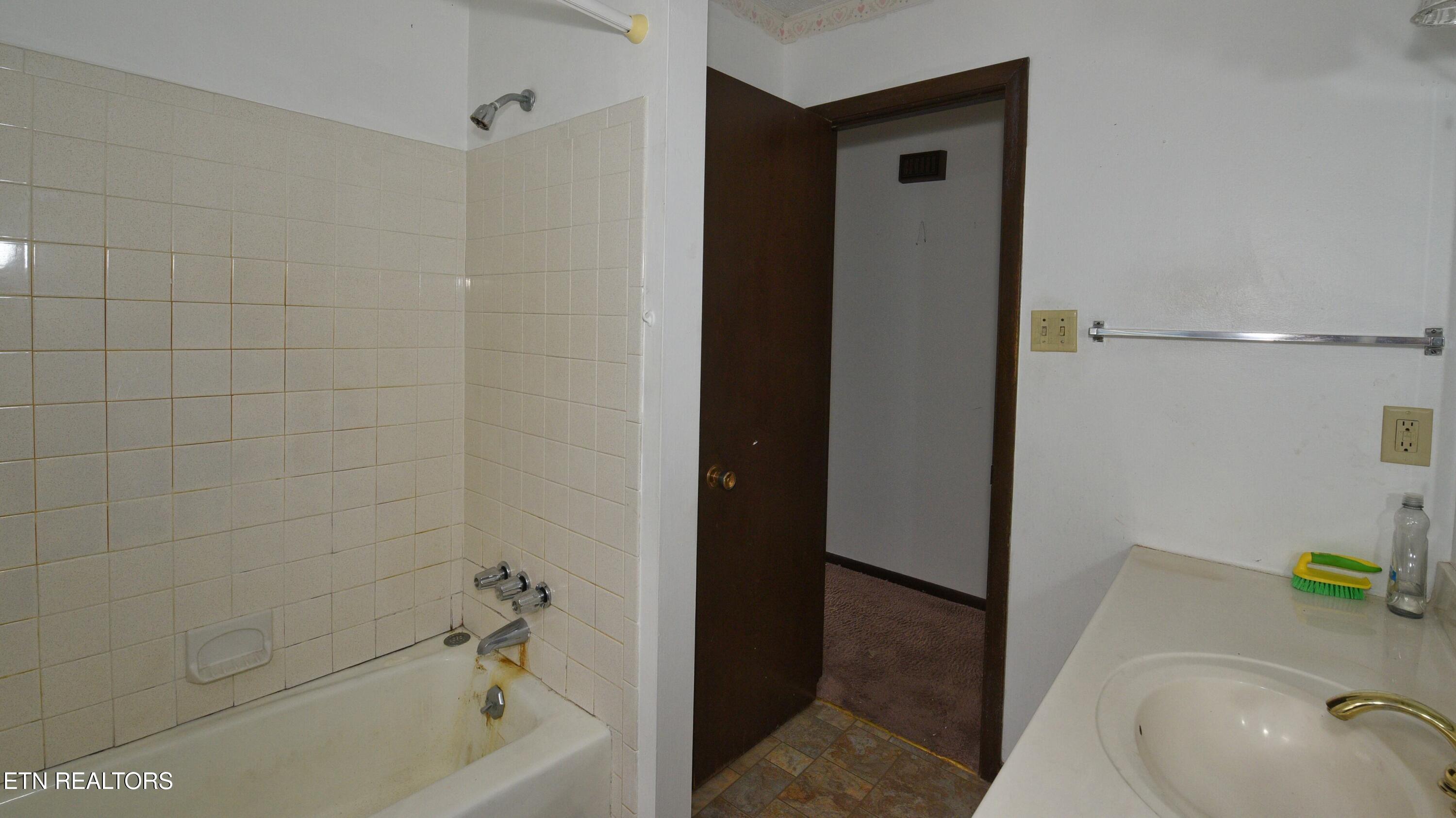 116 Blue Ridge Lane Seymour, TN 37865 - Photo 13 of 18 SL8_8002