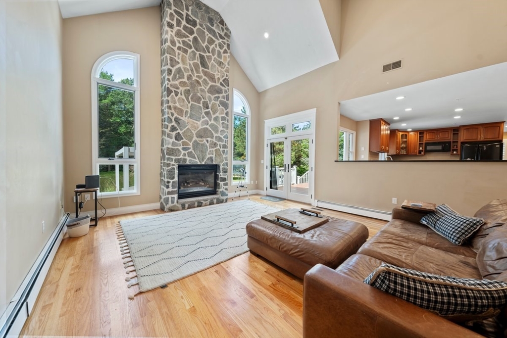 60 Beaver Brook Road North Andover, MA 01845 - Photo 5 of 40 Gallery Image 5