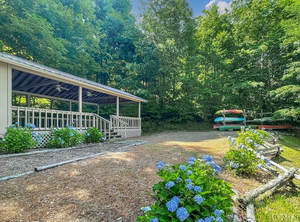 410 Rivard Road Glenville, NC 28736 - Photo 53 of 54 Gallery Image 53