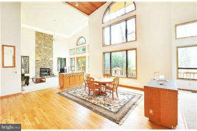 436 Utterback Store Road Great Falls, VA 22066 - Photo 4 of 30 Dining Room