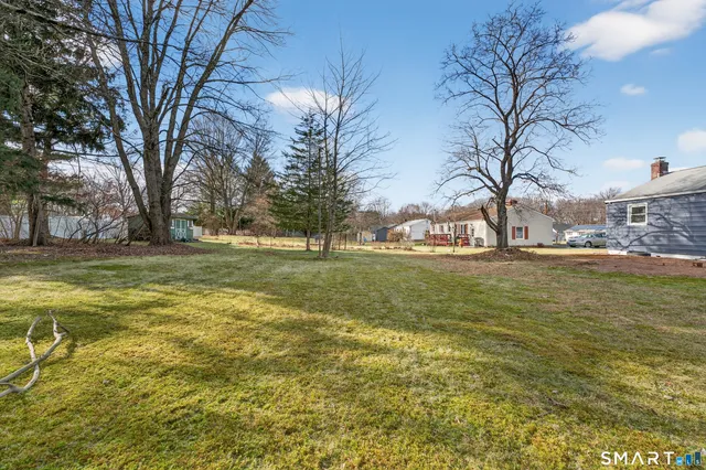 a view of a water fountain