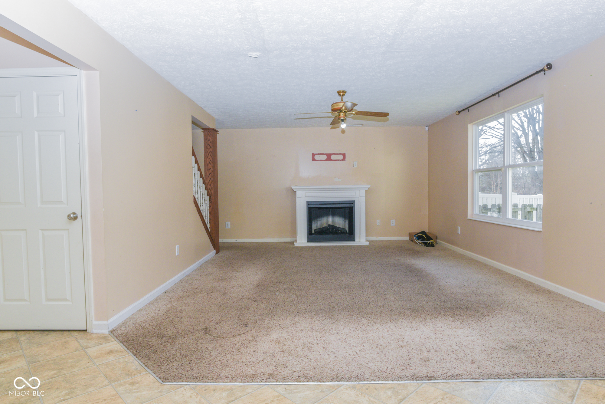 450 Angelina Way Avon, IN 46123 - Photo 5 of 12