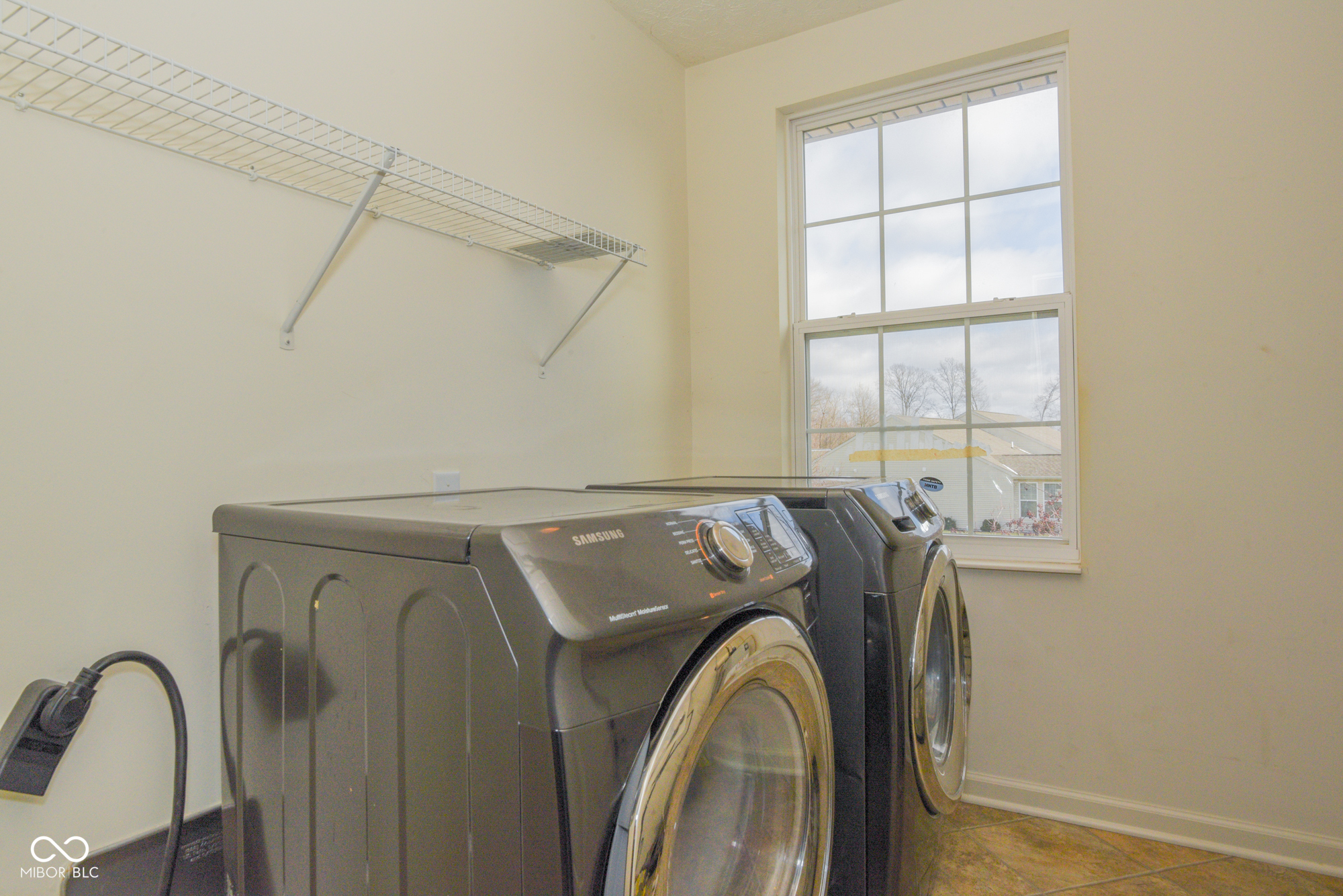 450 Angelina Way Avon, IN 46123 - Photo 10 of 12