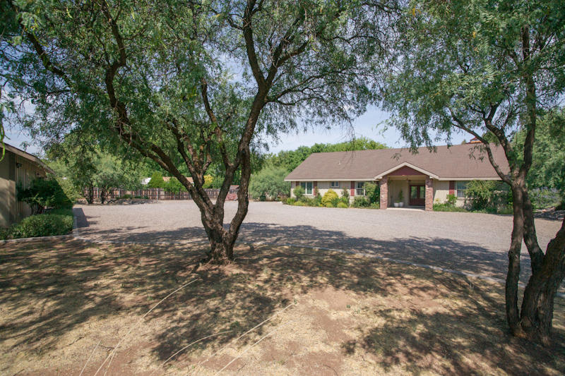 3800 East Sycamore Lane Rimrock, AZ 86335 - Photo 38 of 40 Front of Home