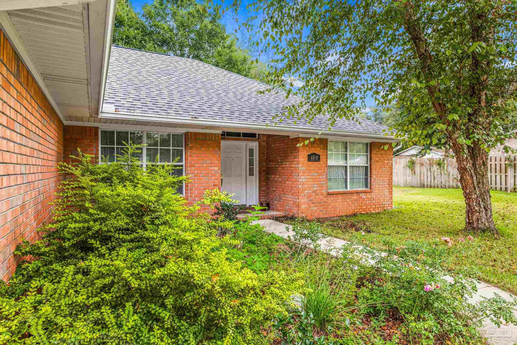 4868 Van Horn Road Milton, FL 32583 - Photo 2 of 43