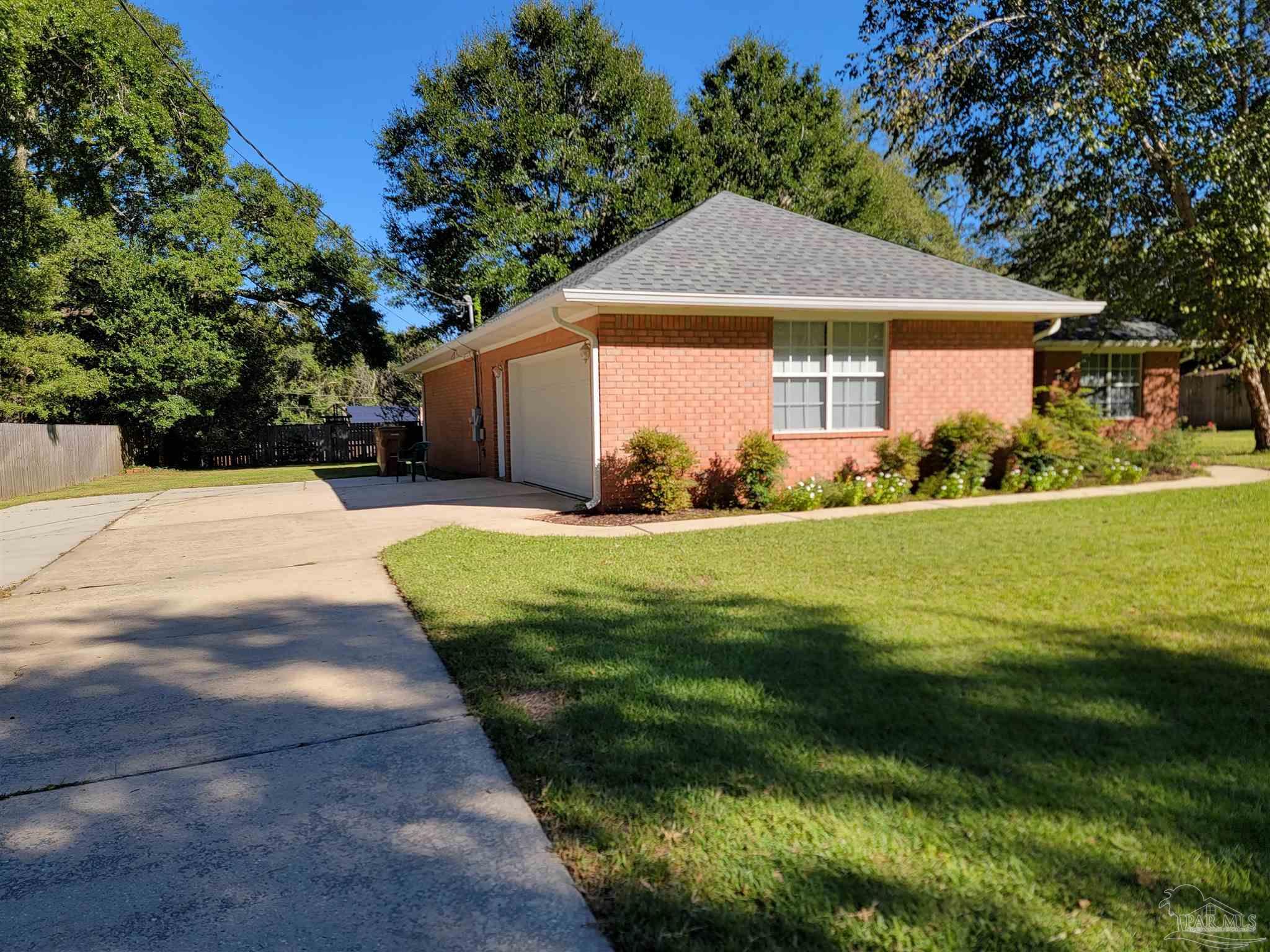 4868 Van Horn Road Milton, FL 32583 - Photo 40 of 43