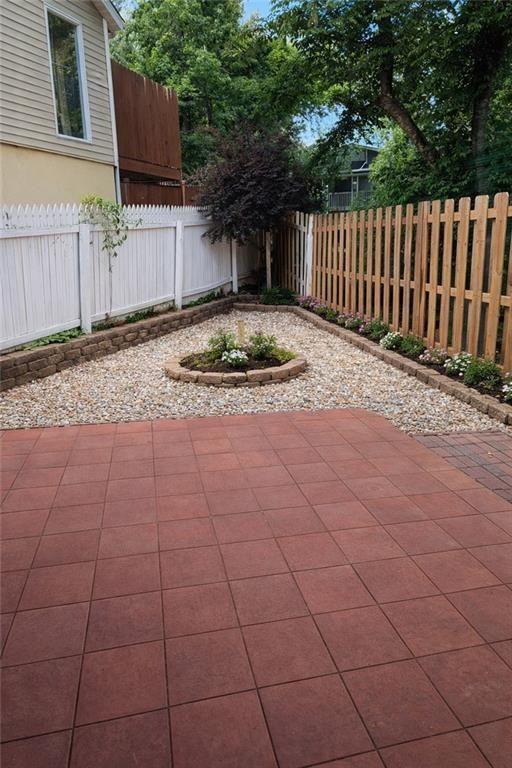 2220 Spring Walk Court Atlanta, GA 30341 - Photo 3 of 3