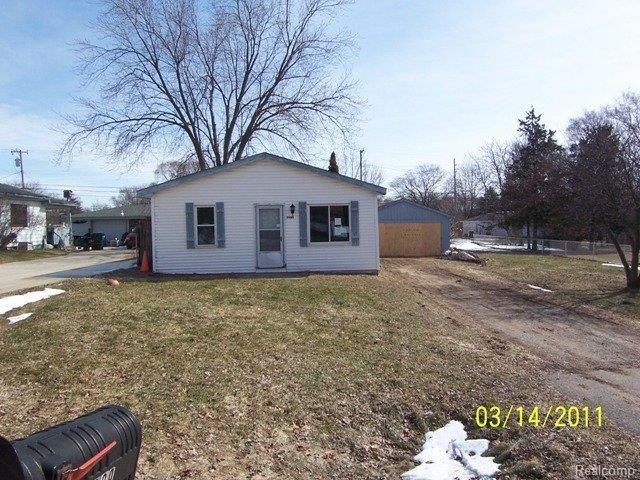 2689 Hessel Avenue Rochester, MI 48307 - Photo 1 of 20 850333
