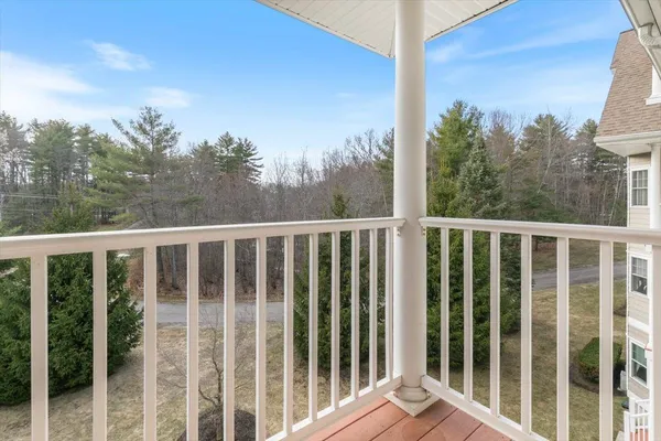 $490,000 | 1 Sterling Hill Lane, Unit 135, Exeter, NH 03833