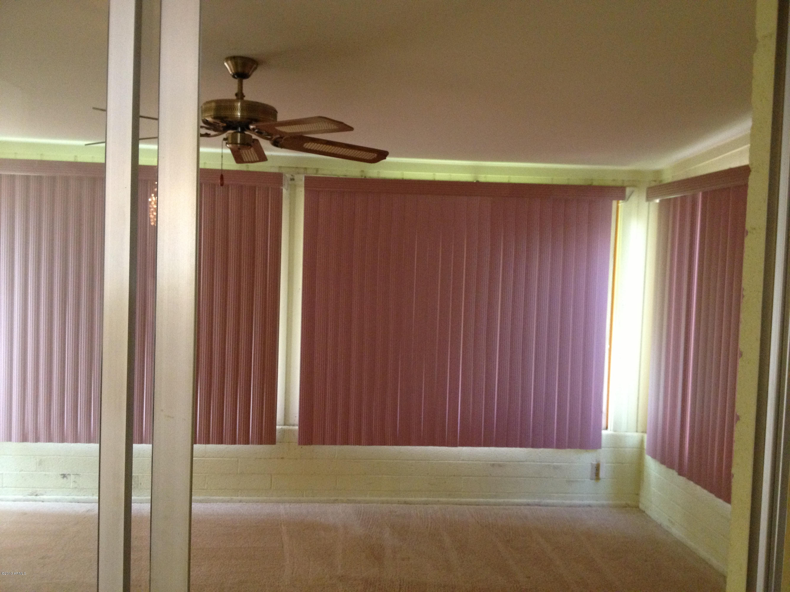 10745 West Hatcher Road Sun City, AZ 85351 - Photo 9 of 15 Arizona Room