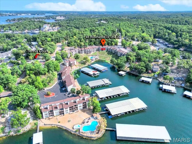 $234,900 | 40 Robinwood Drive, Unit 2C, Lake Ozark, MO 65049