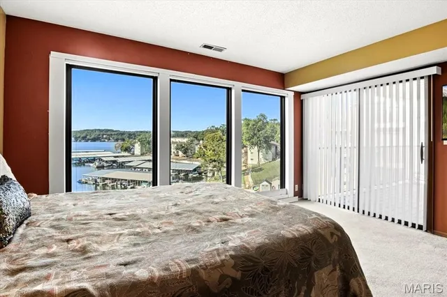 $234,900 | 40 Robinwood Drive, Unit 2C, Lake Ozark, MO 65049