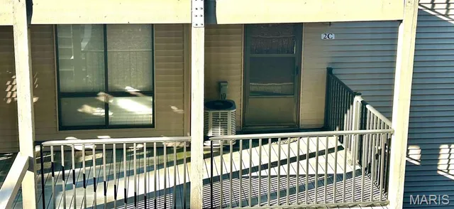 $234,900 | 40 Robinwood Drive, Unit 2C, Lake Ozark, MO 65049