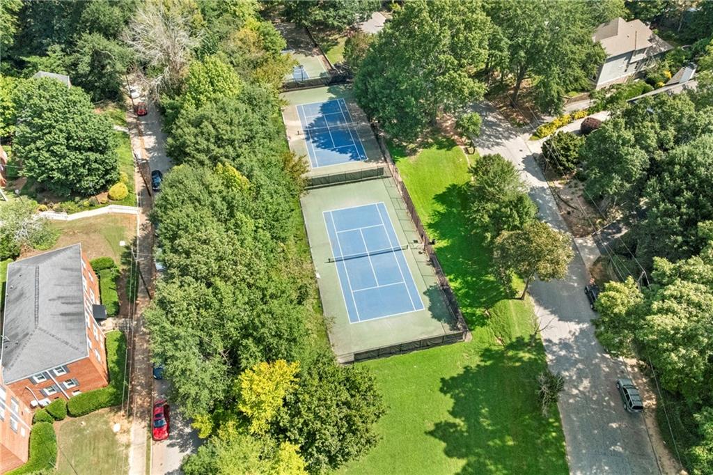 542 Goldsboro Road Northeast, Unit D Atlanta, GA 30307 - Photo 25 of 26 an aerial view of a house