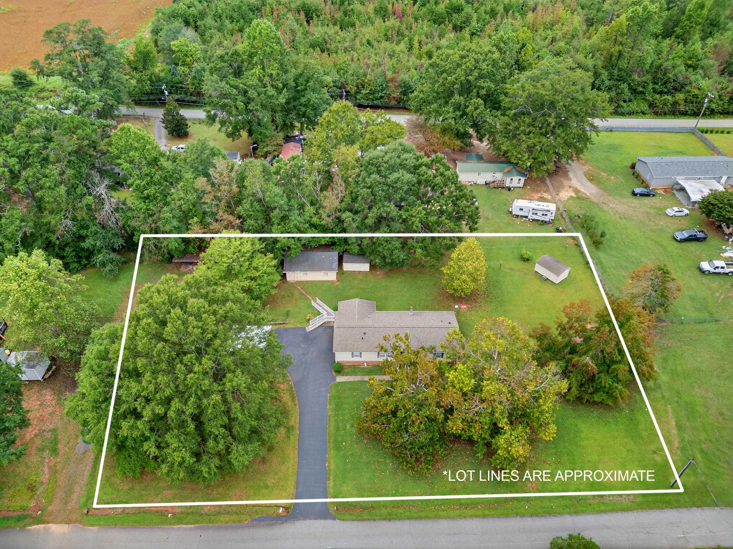 118 Settle Avenue Campobello, SC 29322 - Photo 2 of 36
