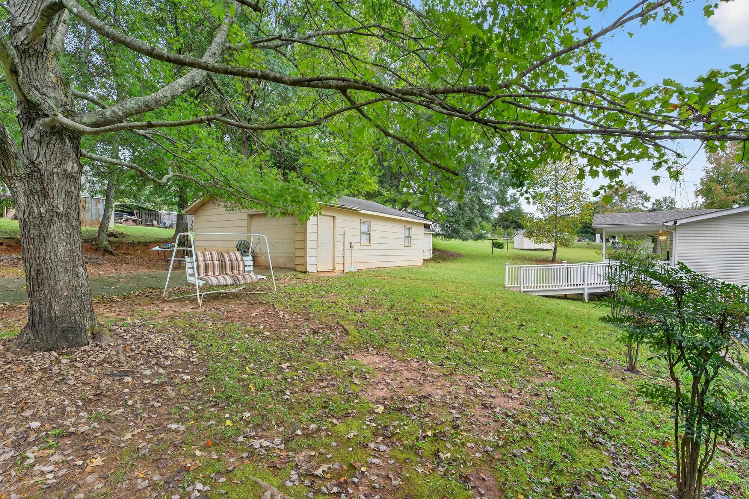 118 Settle Avenue Campobello, SC 29322 - Photo 30 of 36