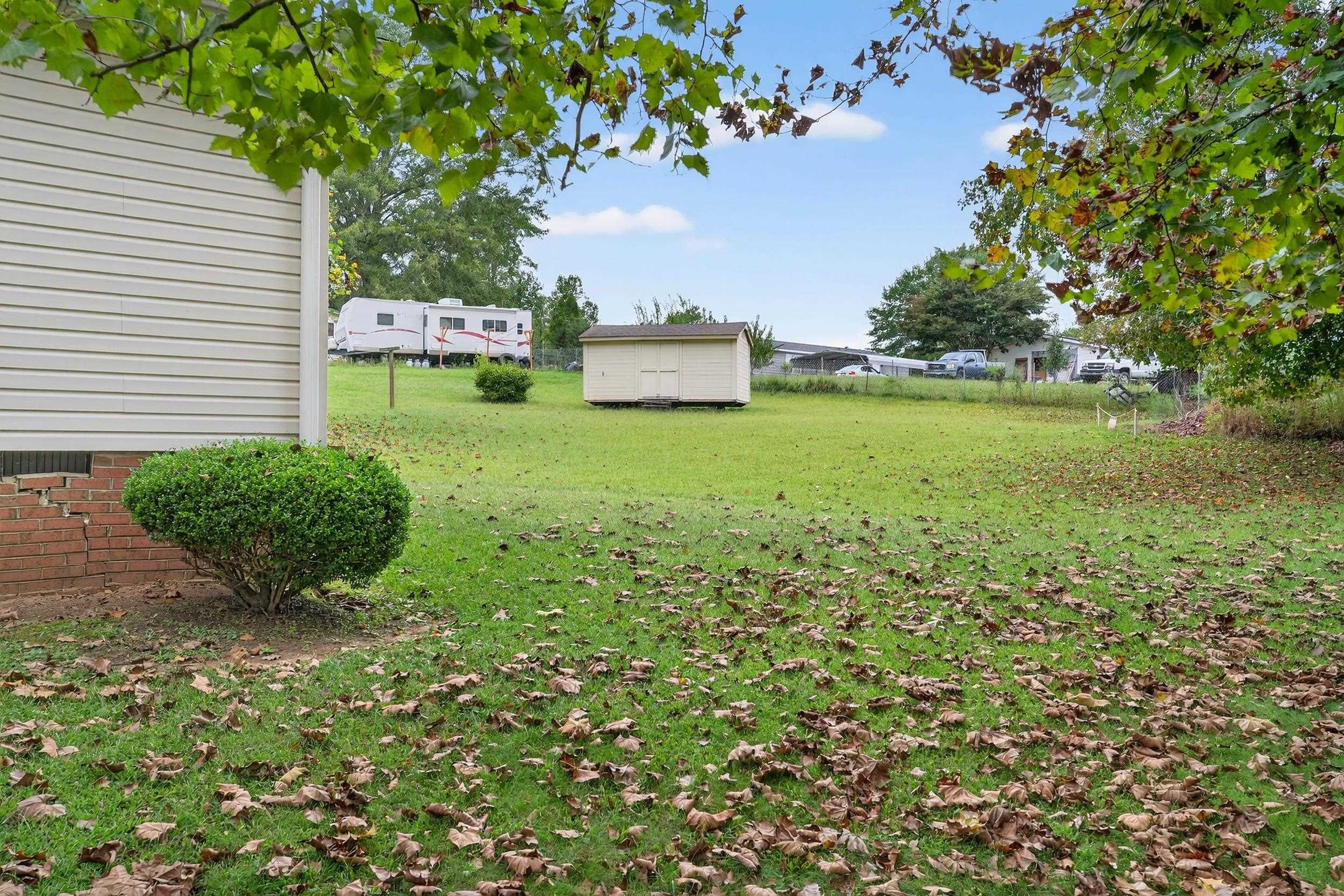 118 Settle Avenue Campobello, SC 29322 - Photo 32 of 36