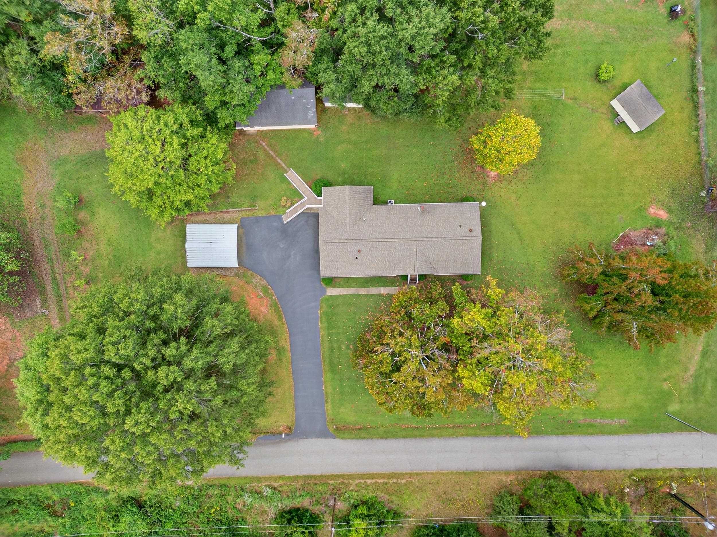 118 Settle Avenue Campobello, SC 29322 - Photo 33 of 36