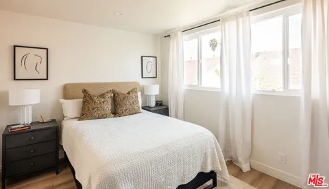 $6,250 | 1144 17th Street, Unit 6, Santa Monica, CA 90403