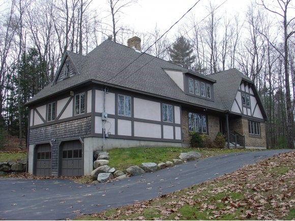 19 Greystone Road Kingston, NH 03848 - Photo 1 of 1