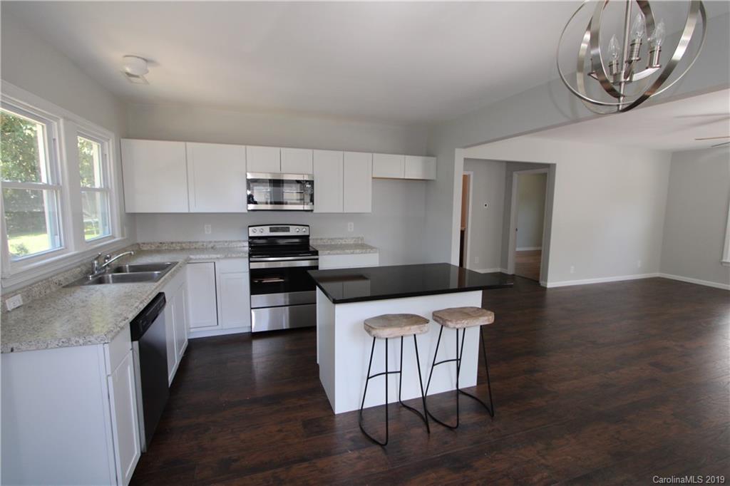 264 Spring Street Southwest Concord, NC 28025 - Photo 5 of 10 Gallery Image 5