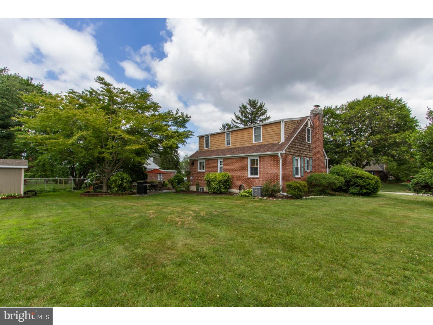 2610 Oriole Road Broomall, PA 19008 - Photo 23 of 25 Back Yard