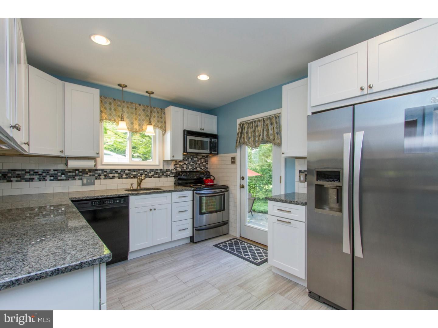 2610 Oriole Road Broomall, PA 19008 - Photo 5 of 25 Kitchen