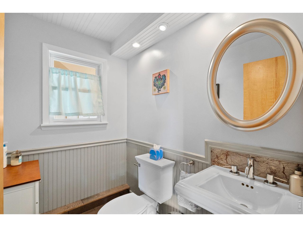 526 Brook Road Boulder, CO 80302 - Photo 27 of 41 Main Floor Powder Bathroom