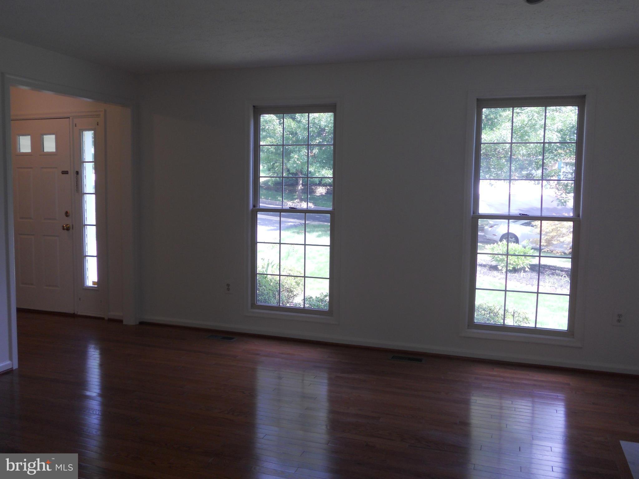 2663 Melba Road Ellicott City, MD 21042 - Photo 26 of 27 Living Room
