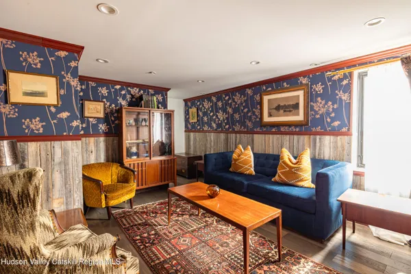 $1,150,000 | 352 Columbia Street, Hudson, NY 12534