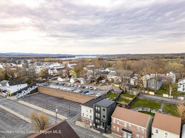 $1,150,000 | 352 Columbia Street, Hudson, NY 12534