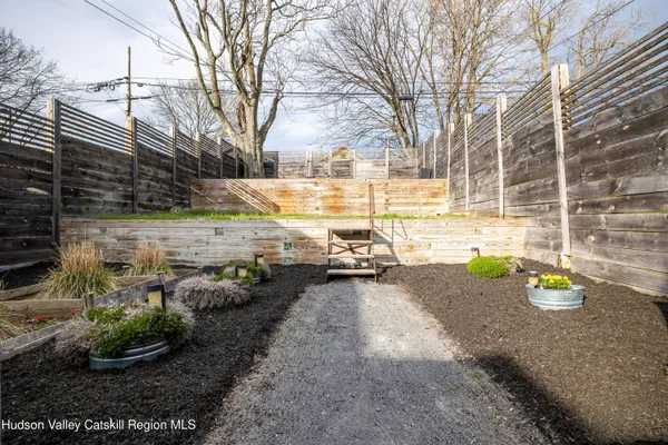 $1,150,000 | 352 Columbia Street, Hudson, NY 12534
