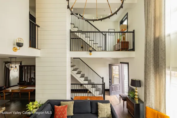 $1,150,000 | 352 Columbia Street, Hudson, NY 12534