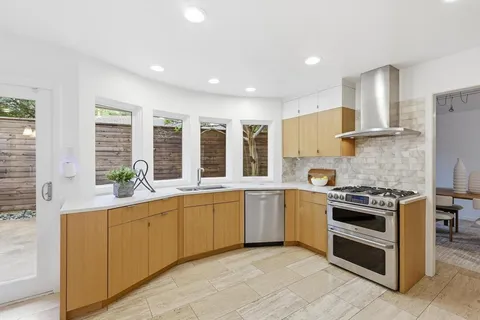 $995,000 | 10334 White Rock Place, Dallas, TX 75238