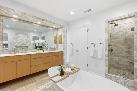 $995,000 | 10334 White Rock Place, Dallas, TX 75238