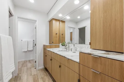 $995,000 | 10334 White Rock Place, Dallas, TX 75238