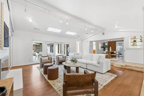 $995,000 | 10334 White Rock Place, Dallas, TX 75238