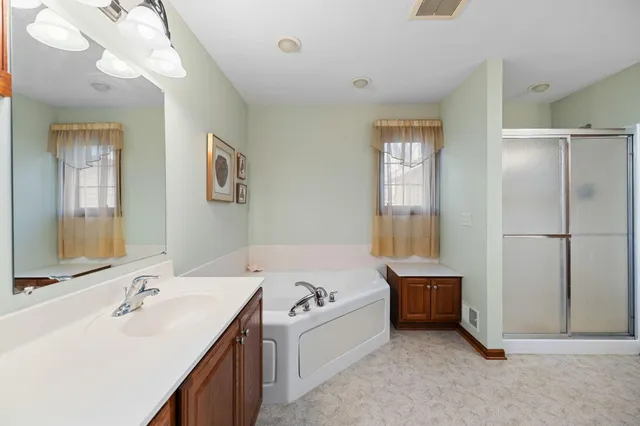 $849,000 | 15445 Holly Drive, Thompsonville, MI 49683