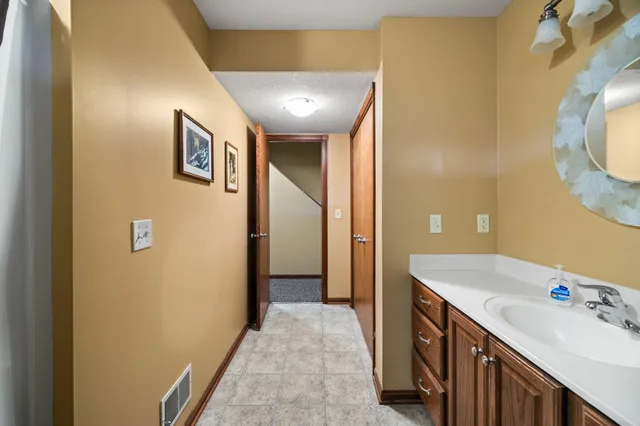 $849,000 | 15445 Holly Drive, Thompsonville, MI 49683